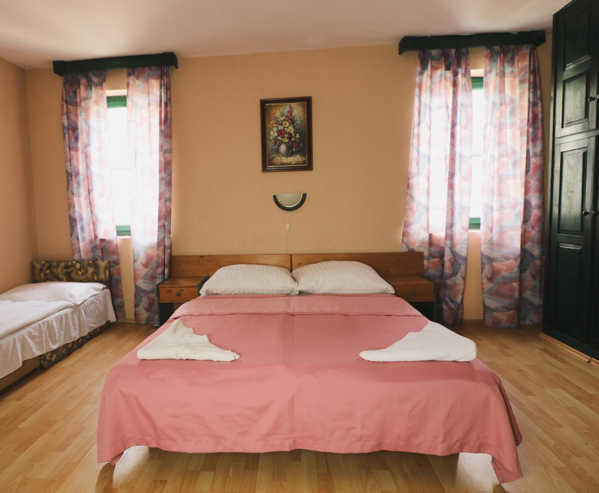 Mueller'S 3 Apartment Siofok Ngoại thất bức ảnh